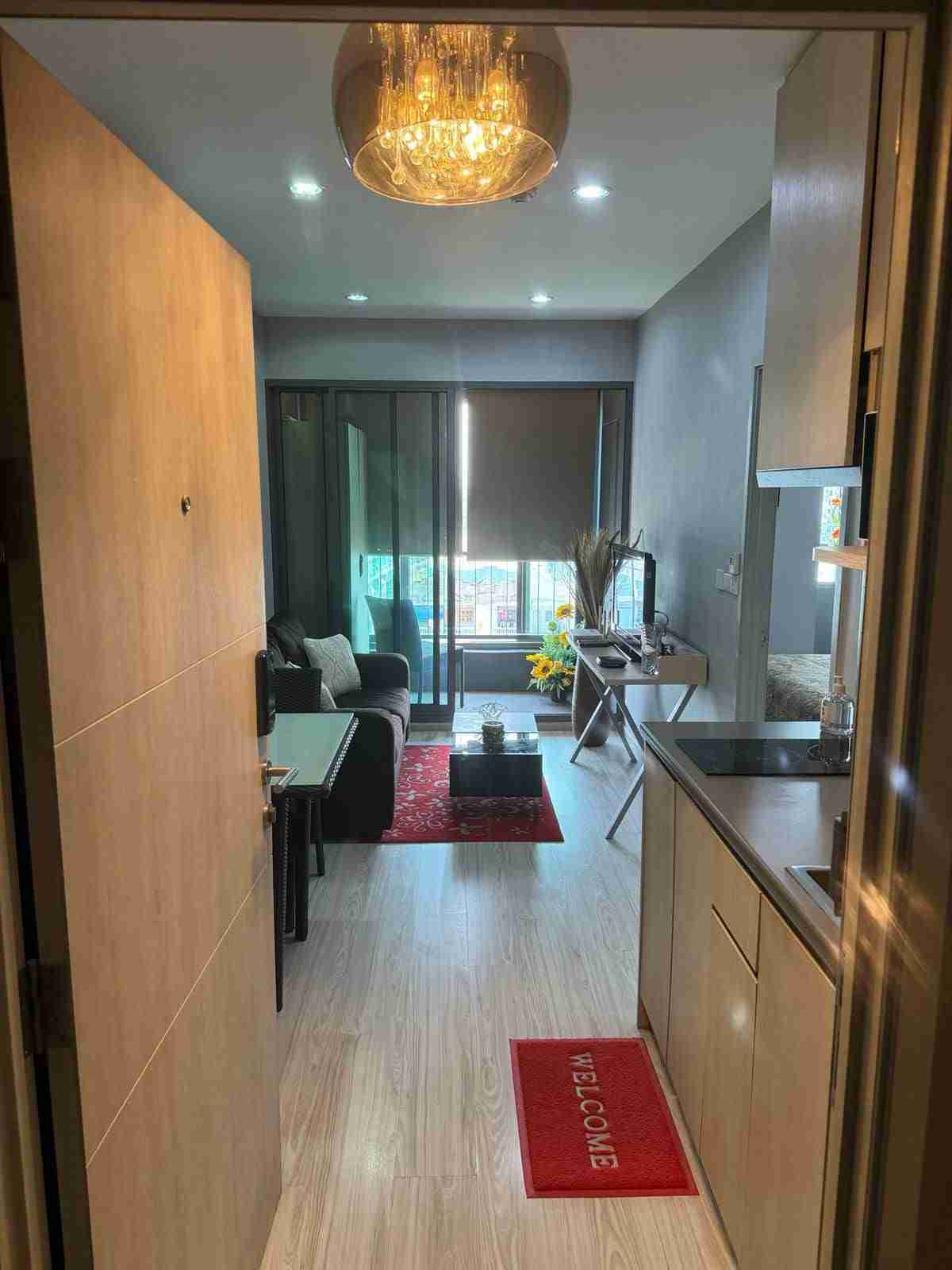 LRDoor