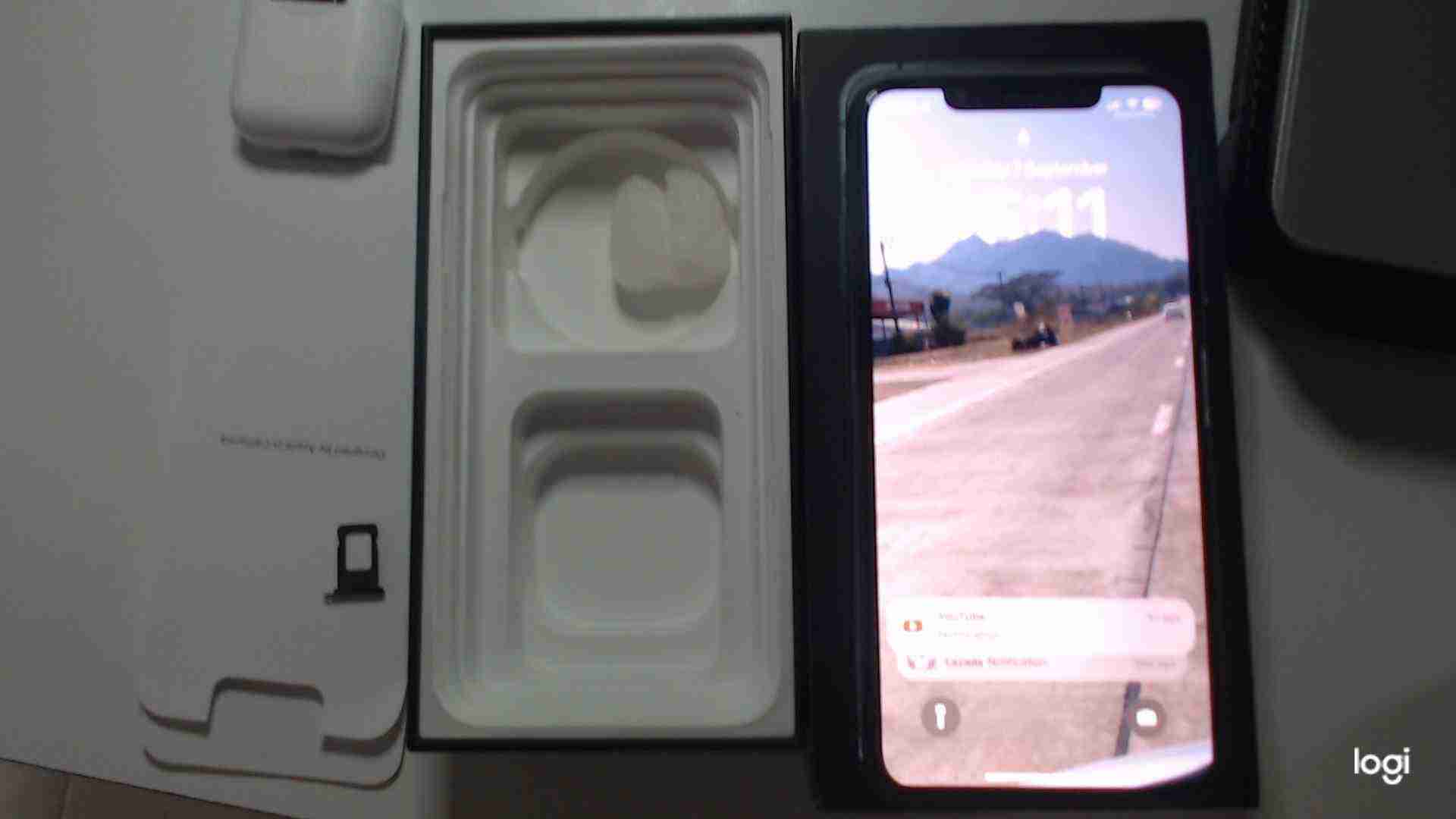 E3BDA033-9E88-45AC-8E4C-64B9F57FCA44