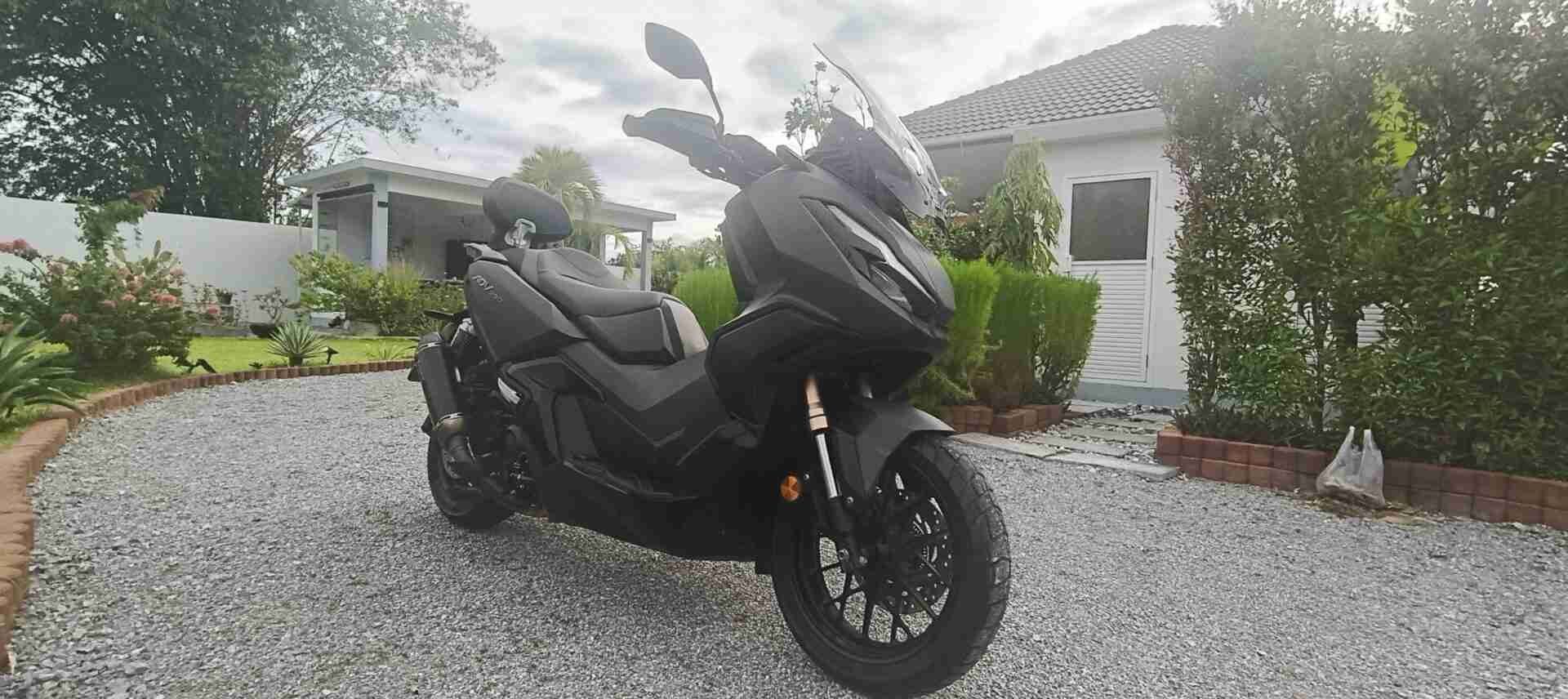 ADV.